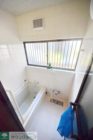 戸倉2丁目貸家の物件内観写真